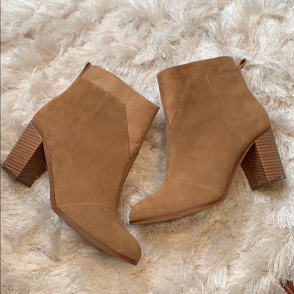 Toms Shoes - Toms Brand New Suede Booties (8).